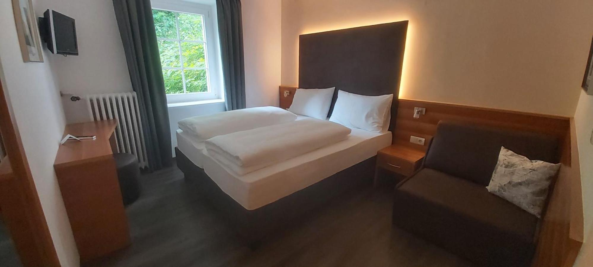 Gasthof Edelweiss Тирес Номер фото
